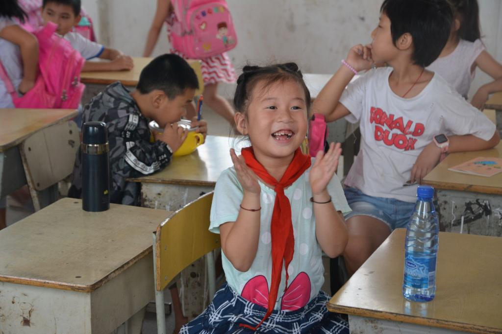 孩子们的开心笑脸