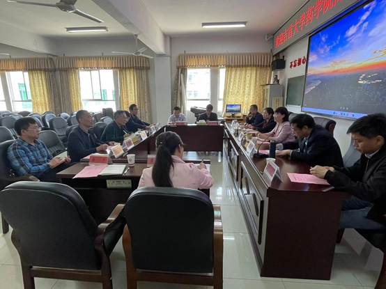 9dfa6297765ae031bc42488eed83569